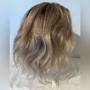 Amore Evanna Mono cap synthetic wig, Melted Marshmallow, lightly worn, with tags